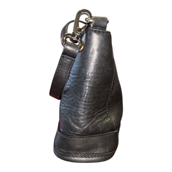 Coach Vintage Small black leather zip top bag. Rare made in Italy BP 2 - Picture 6 of 8